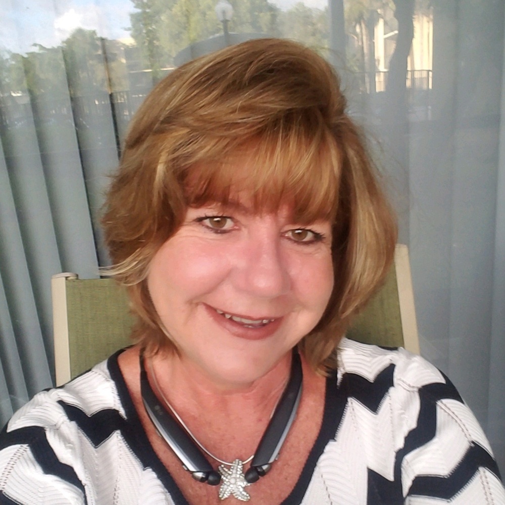 Meet your Posher, Alina